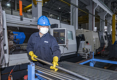 海天塑机 加速复工复产，单月出运量突破4000台，助力消毒剂生产